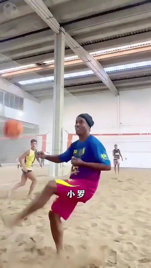 场记者的描